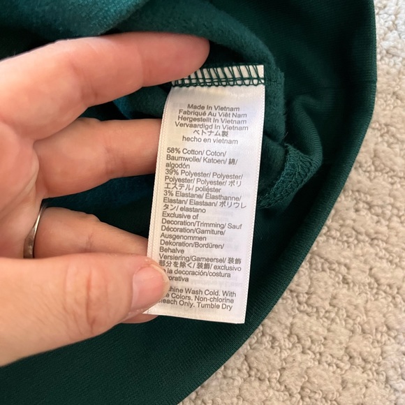 NWT J Crew green sweatshirt with floral ruffle XS - Picture 6 of 6